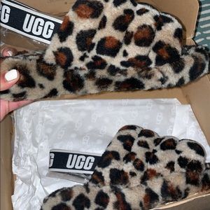 UGG Fluff Yeah Slides Leopard